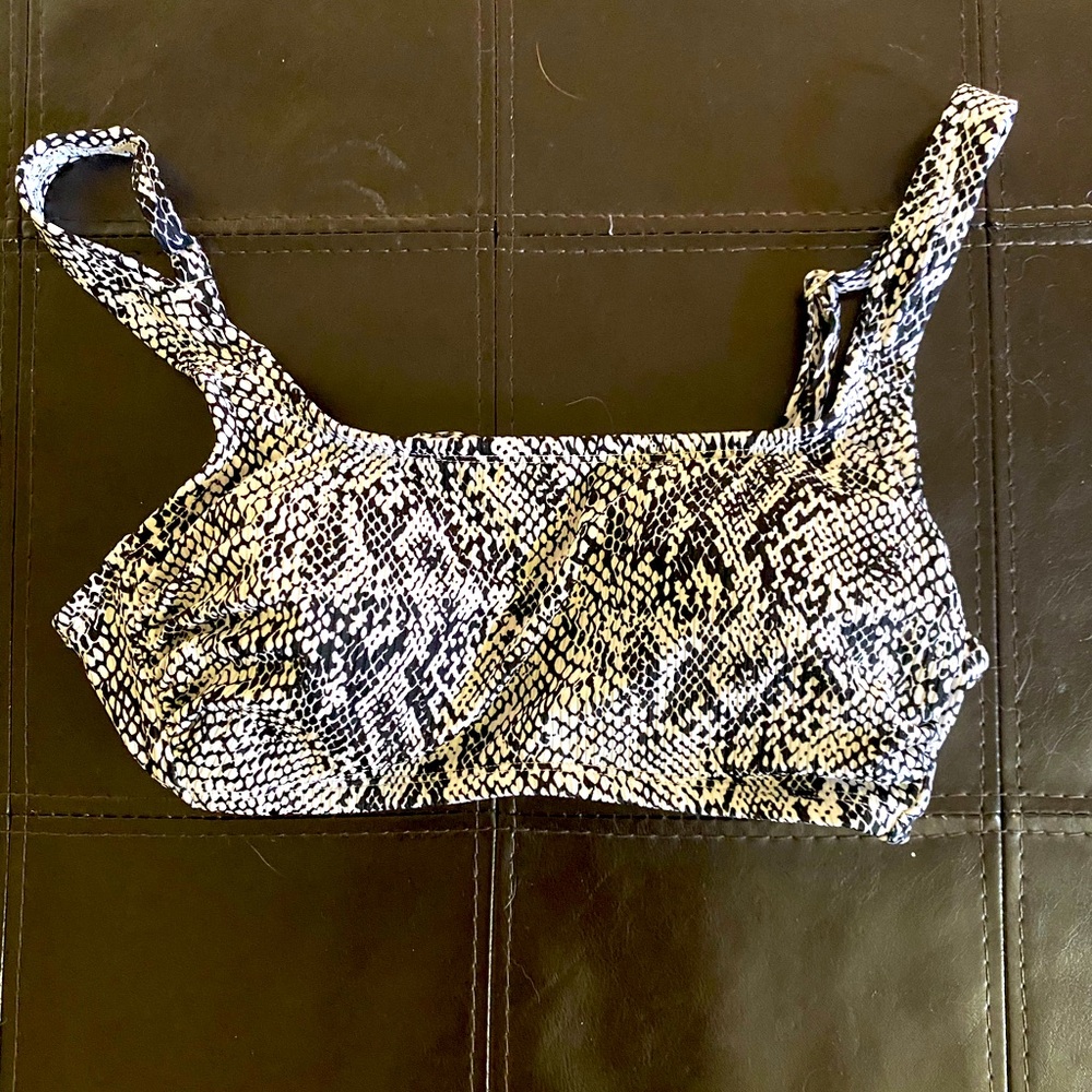 Bathing suit